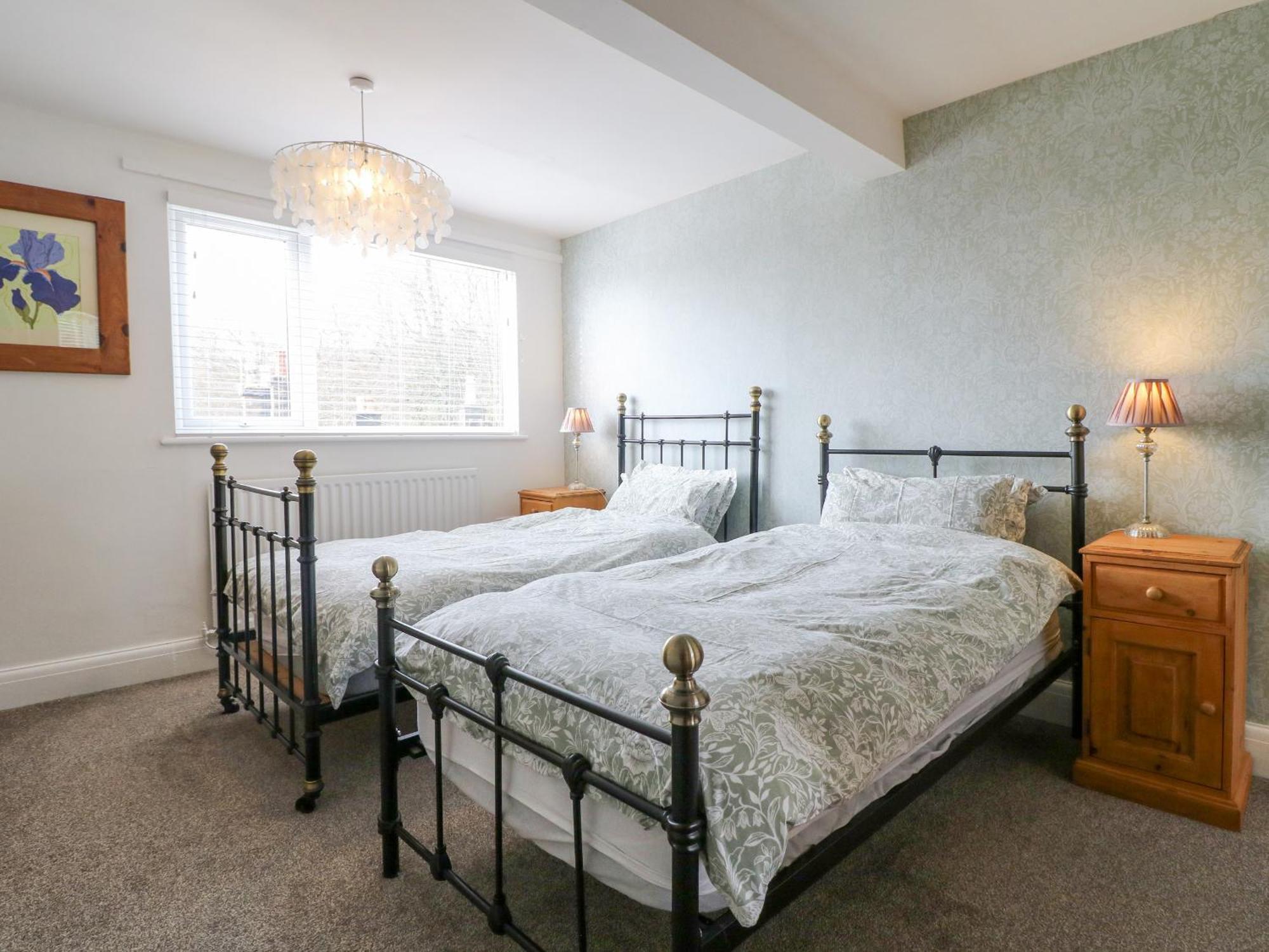 Matlock Maisonette Экстерьер фото